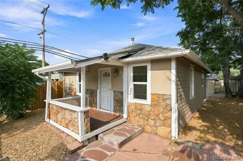478 Knox Court