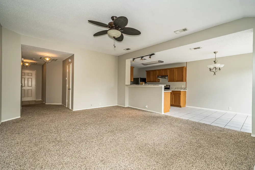 207 Prentice Drive Seagoville, TX 75159