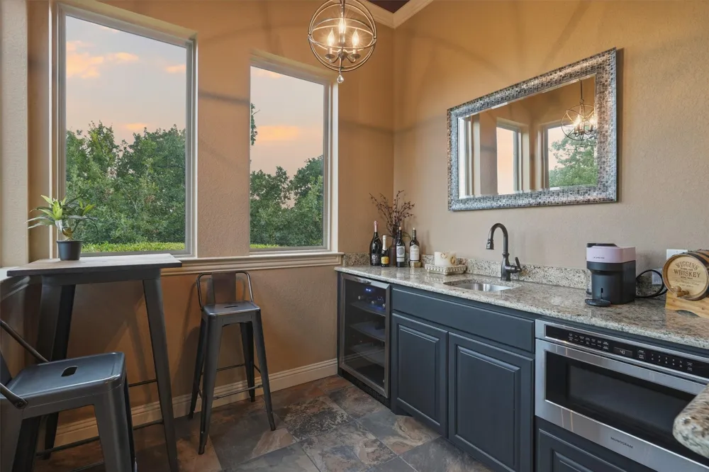 1501 Oaklawn Court Aledo, TX 76008