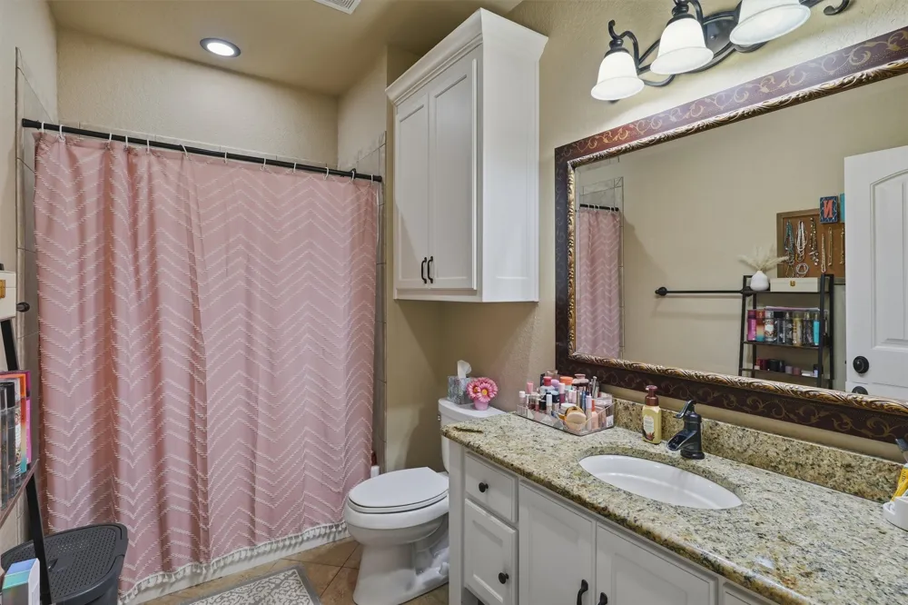 1501 Oaklawn Court Aledo, TX 76008