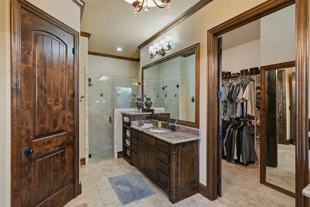 1501 Oaklawn Court Aledo, TX 76008