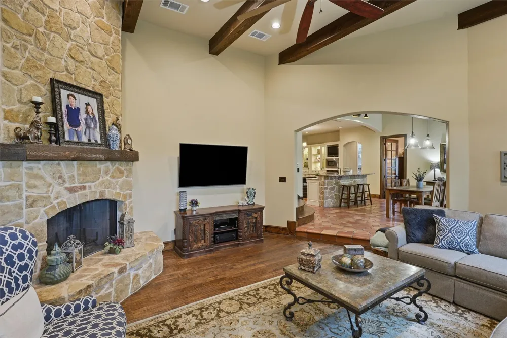 1501 Oaklawn Court Aledo, TX 76008