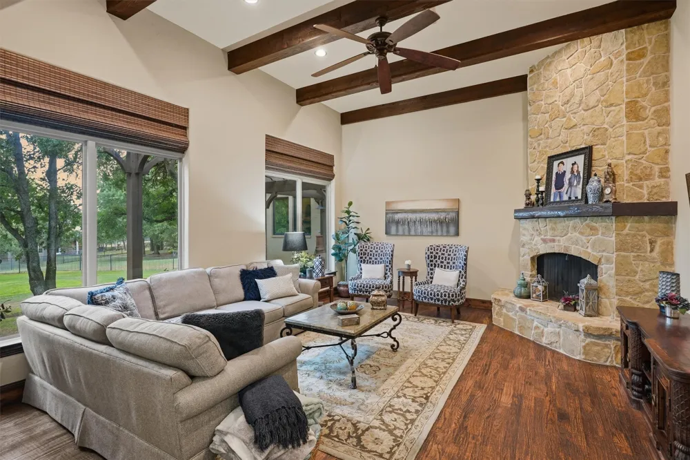 1501 Oaklawn Court Aledo, TX 76008