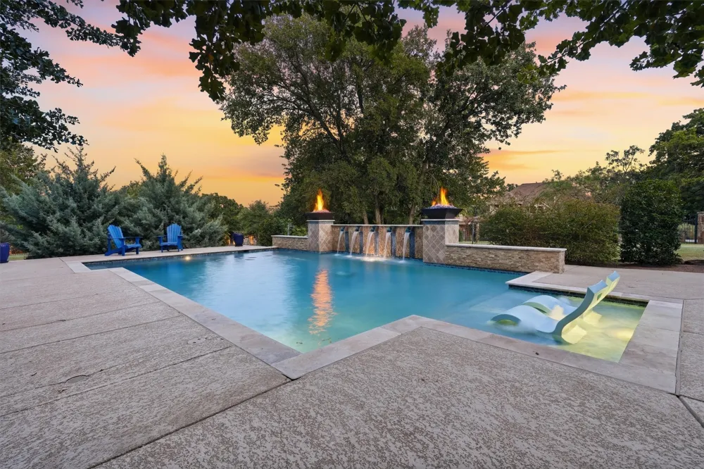 1501 Oaklawn Court Aledo, TX 76008