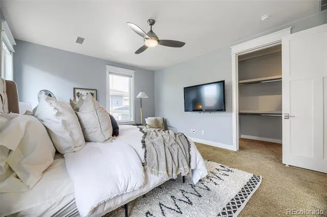 3275 S Logan Street Englewood, CO 80113