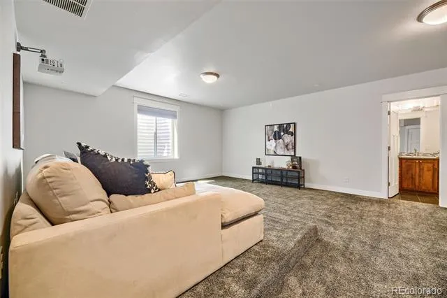 3275 S Logan Street Englewood, CO 80113