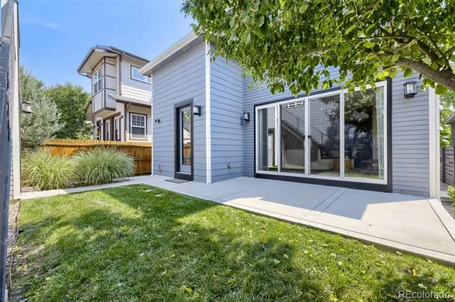 3275 S Logan Street Englewood, CO 80113