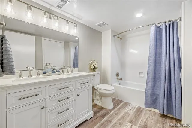 1314 S Cathay Court #102 Aurora, CO 80017
