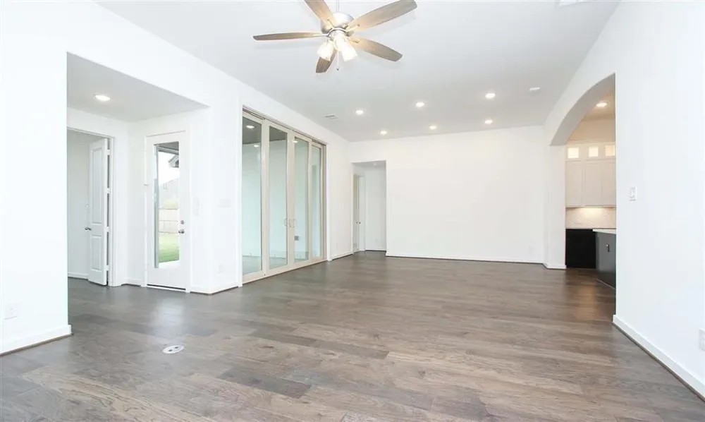 9634 Wright Drive Manvel, TX 77578