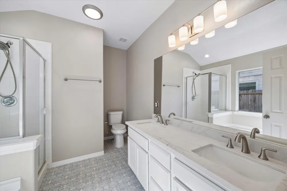1523 Blossom Lane Baytown, TX 77521