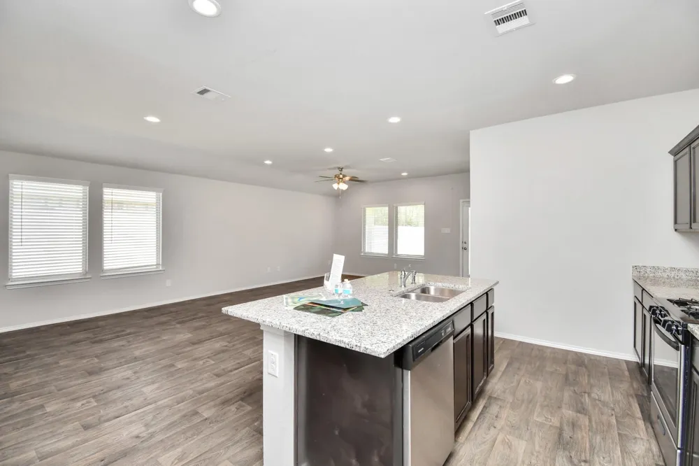 14059 W Crystal Cave Lane Conroe, TX 77384
