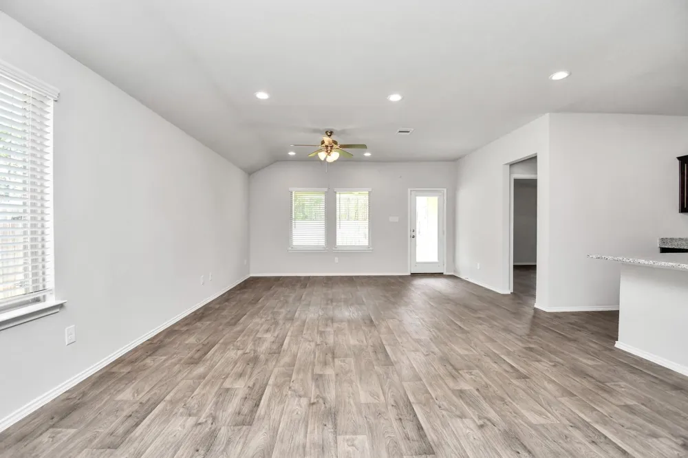 14059 W Crystal Cave Lane Conroe, TX 77384