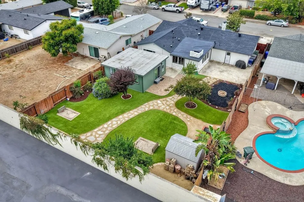 13239 Ann O Reno Lane Poway, CA 92064