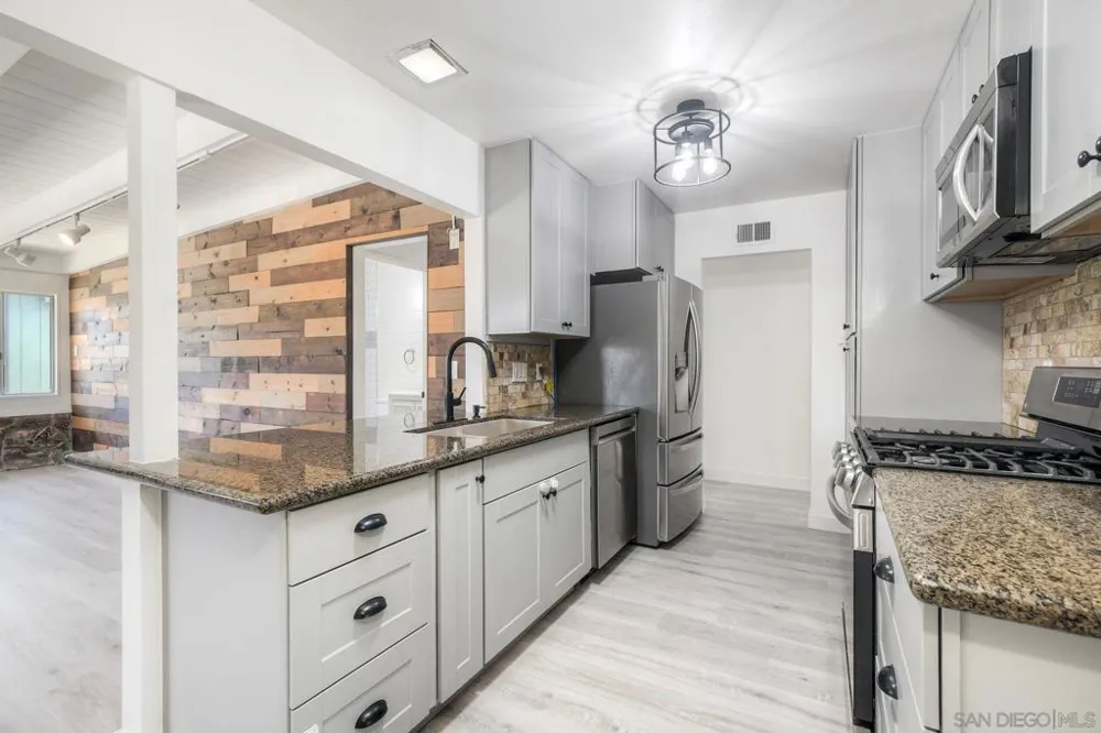 13239 Ann O Reno Lane Poway, CA 92064