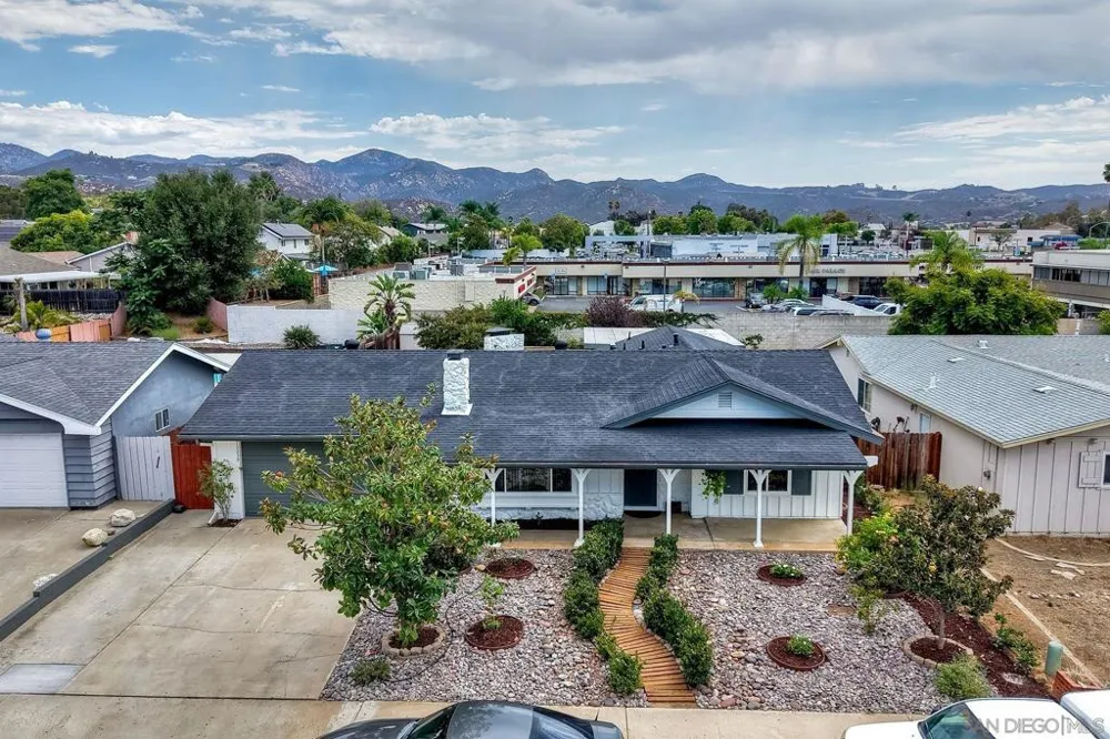 13239 Ann O Reno Lane Poway, CA 92064