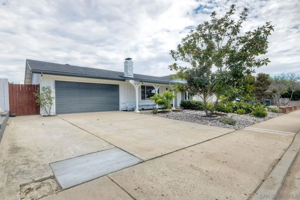13239 Ann O Reno Lane Poway, CA 92064