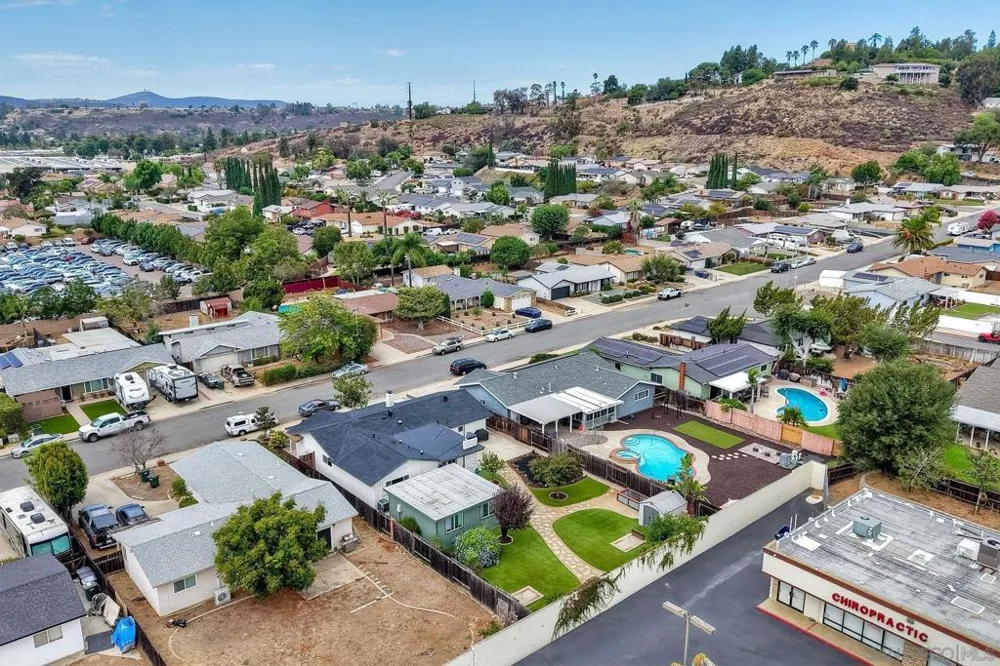 13239 Ann O Reno Lane Poway, CA 92064