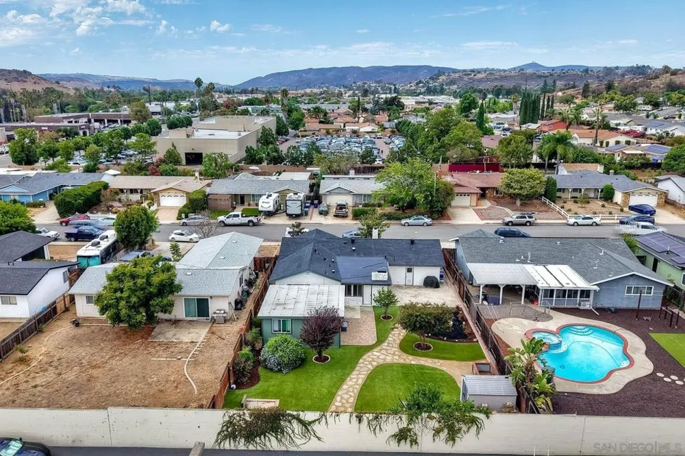 13239 Ann O Reno Lane Poway, CA 92064
