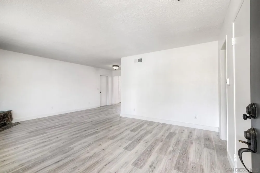 13239 Ann O Reno Lane Poway, CA 92064