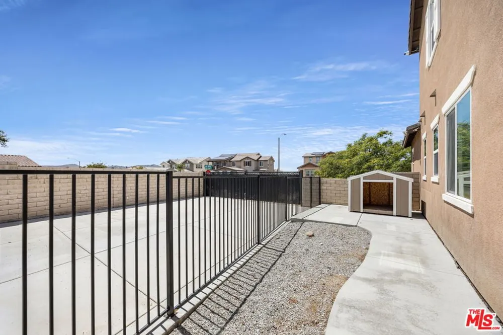 13447 Gold Medal Court Riverside, CA 92503