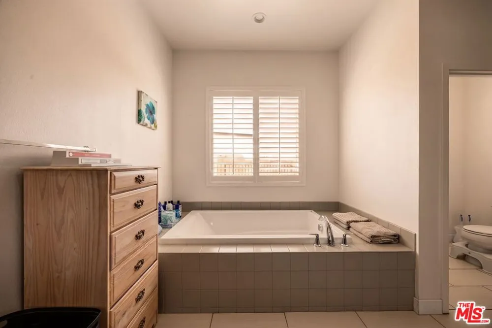 13447 Gold Medal Court Riverside, CA 92503