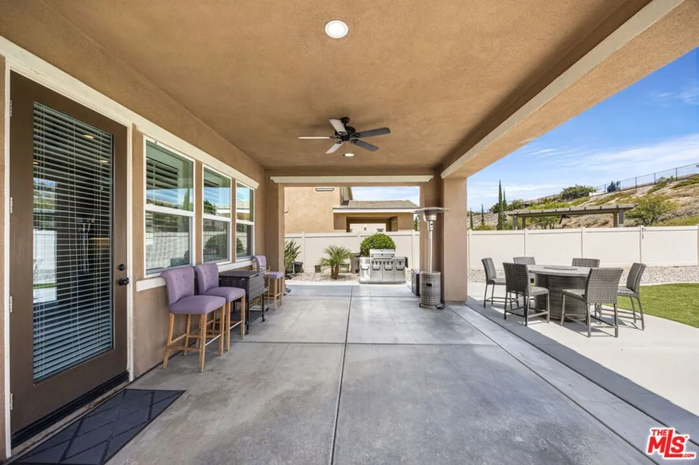 13447 Gold Medal Court Riverside, CA 92503