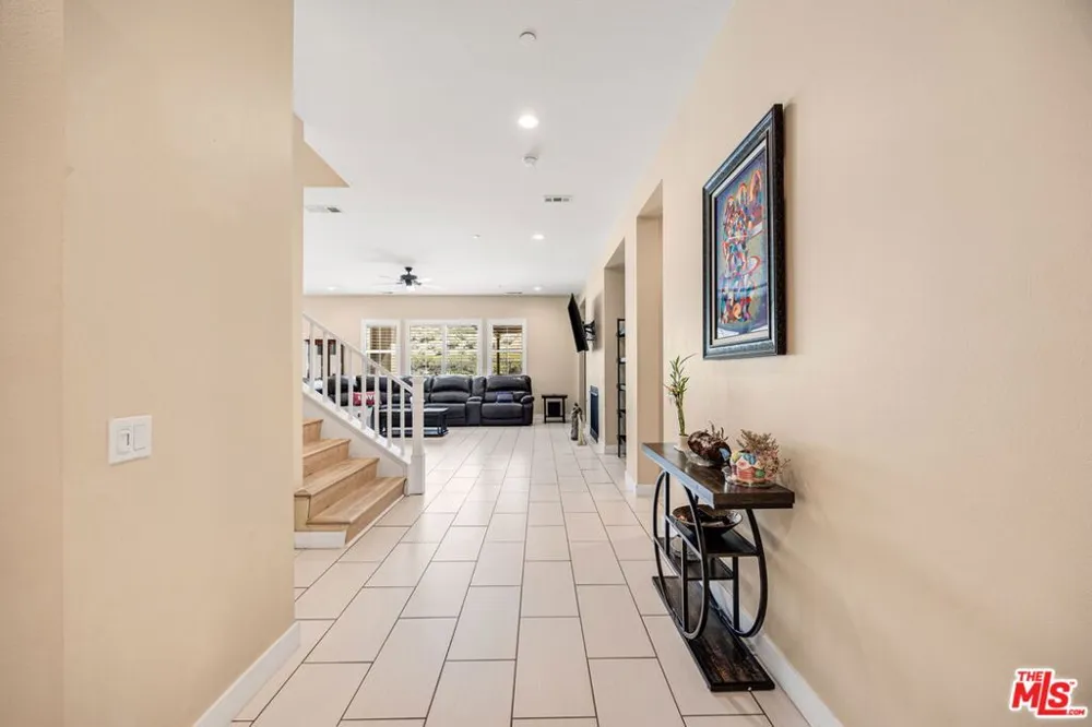 13447 Gold Medal Court Riverside, CA 92503