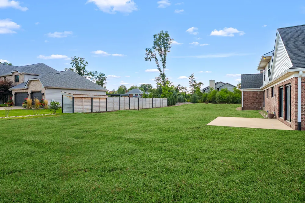 5217 Green Pine Lane Kalamazoo, MI 49009