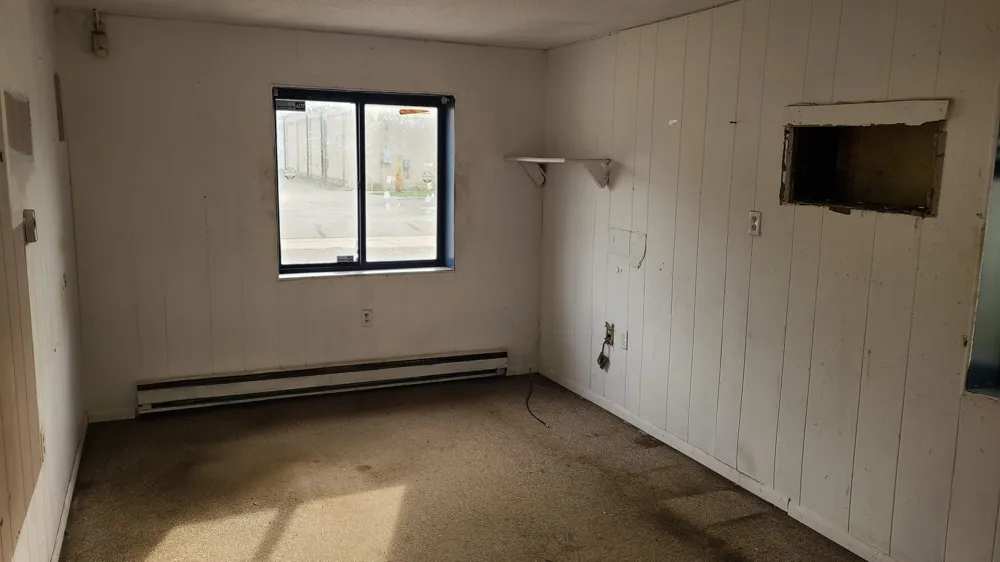 933 E Crosstown Parkway Kalamazoo, MI 49001