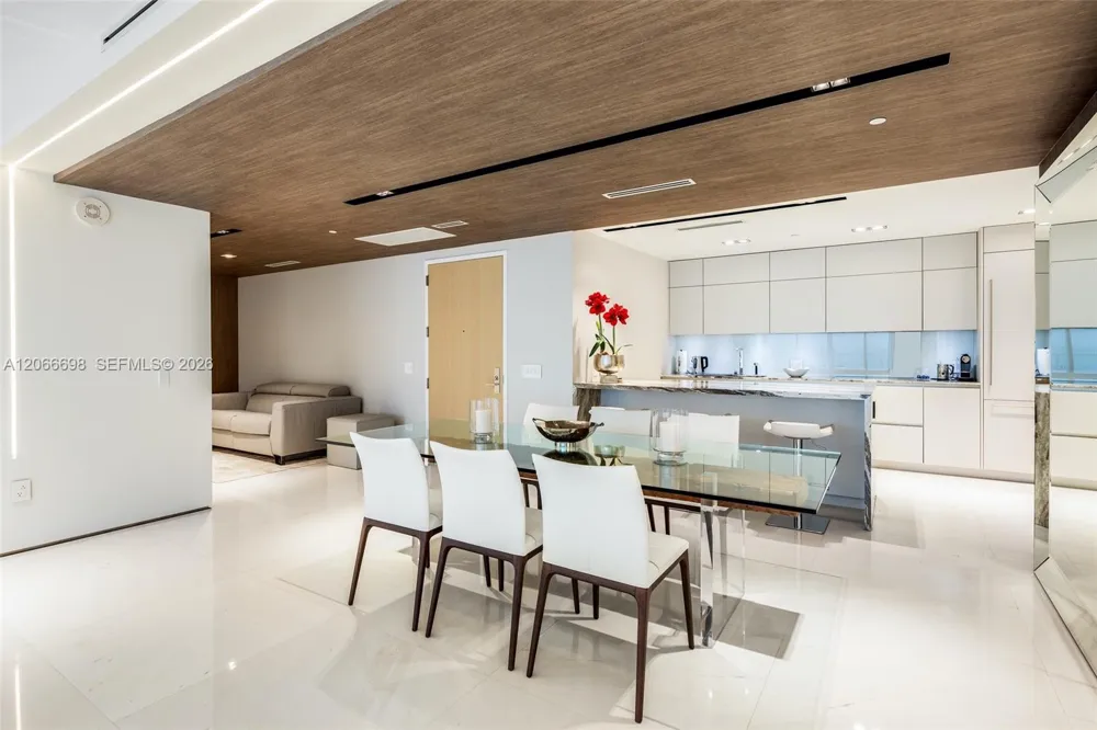 360 Ocean Dr #804S Key Biscayne, FL 33149