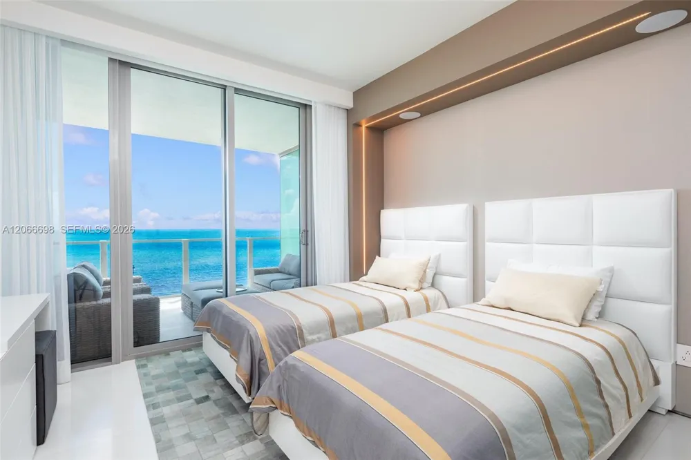 360 Ocean Dr #804S Key Biscayne, FL 33149