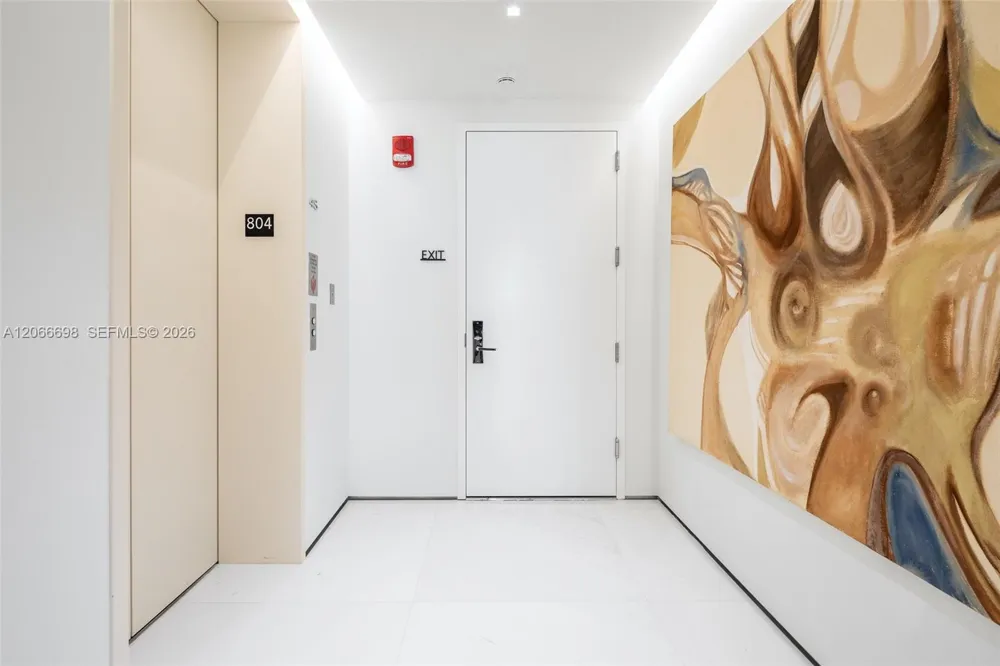 360 Ocean Dr #804S Key Biscayne, FL 33149