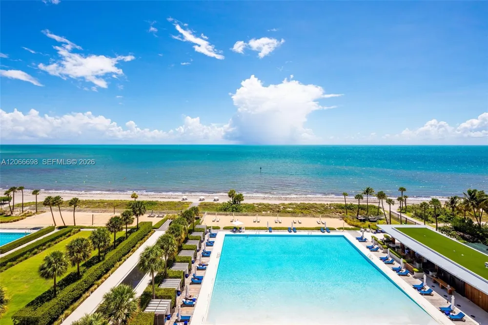 360 Ocean Dr #804S Key Biscayne, FL 33149
