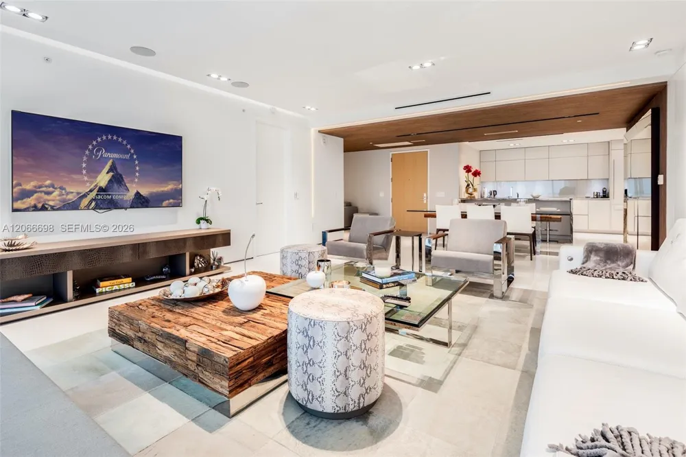360 Ocean Dr #804S Key Biscayne, FL 33149