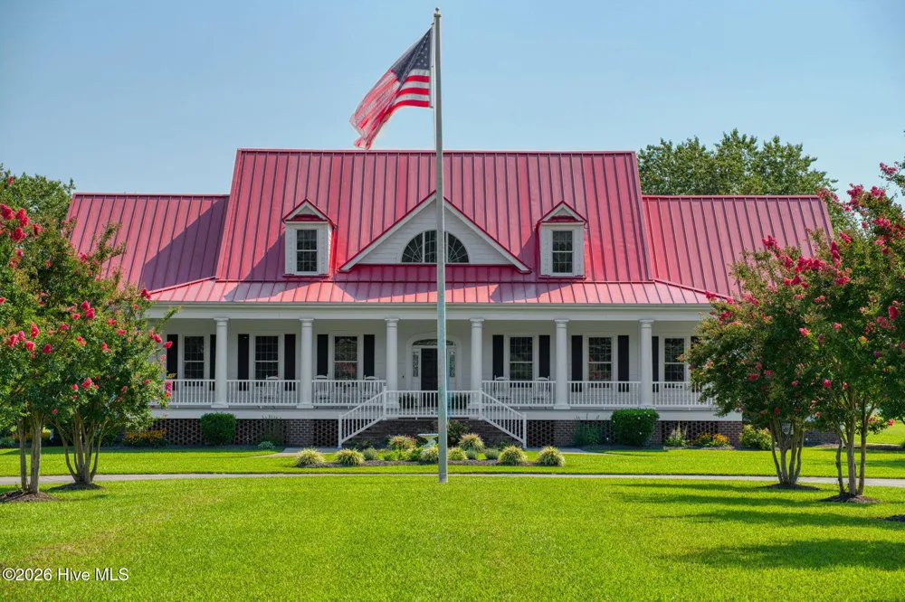 289 Pasquotank Boulevard Hertford, NC 27944