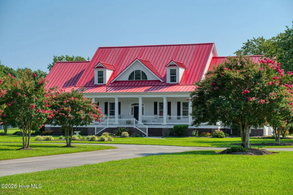 289 Pasquotank Boulevard Hertford, NC 27944
