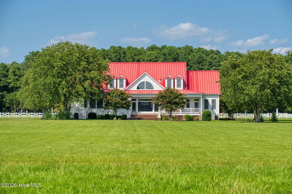 289 Pasquotank Boulevard Hertford, NC 27944