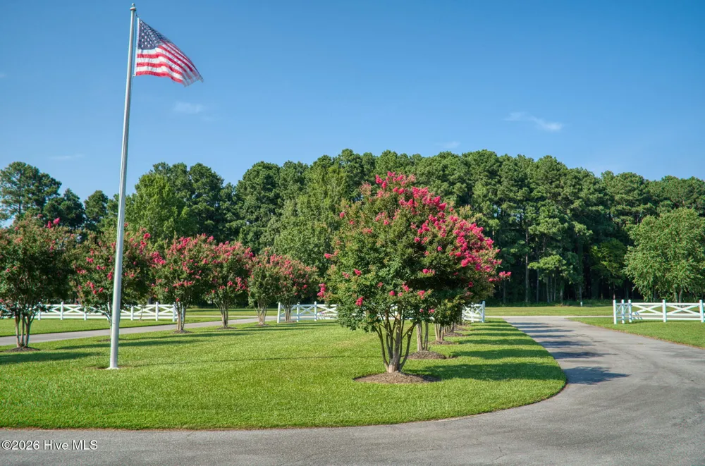 289 Pasquotank Boulevard Hertford, NC 27944