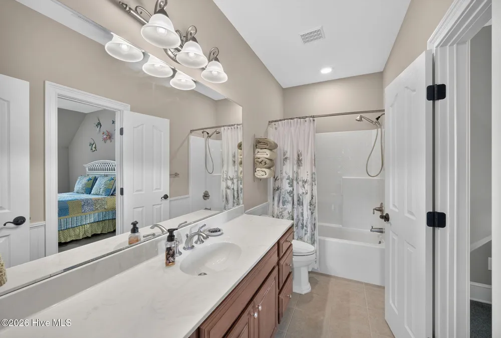 289 Pasquotank Boulevard Hertford, NC 27944