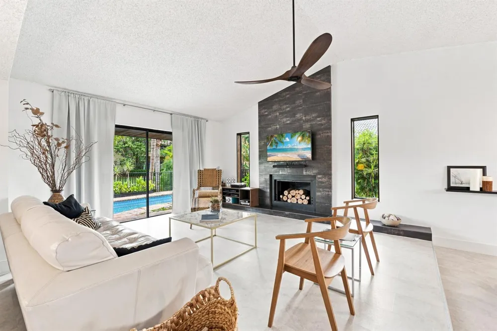 1348 NW 113TH TERRACE Coral Springs, FL 33071