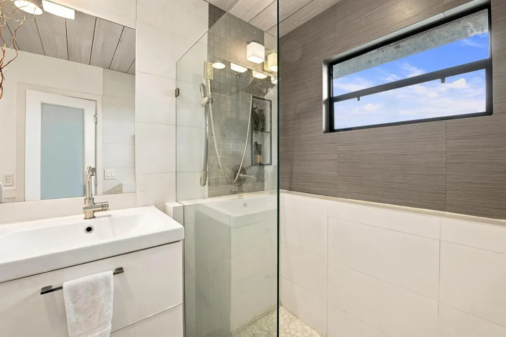 1348 NW 113TH TERRACE Coral Springs, FL 33071