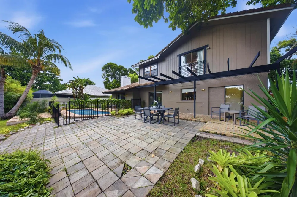 1348 NW 113TH TERRACE Coral Springs, FL 33071