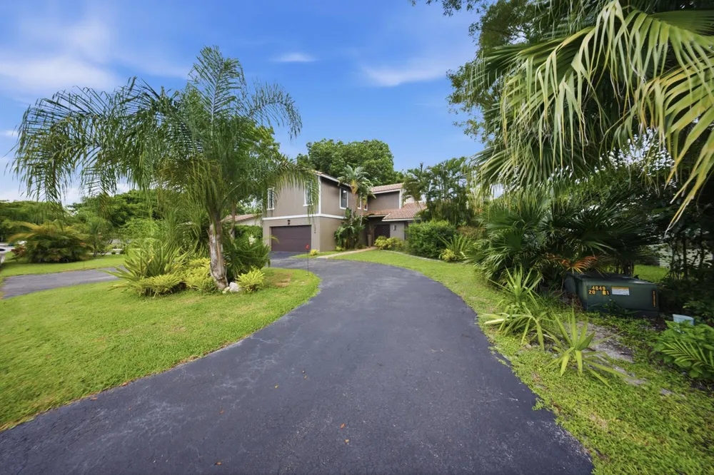 1348 NW 113TH TERRACE Coral Springs, FL 33071
