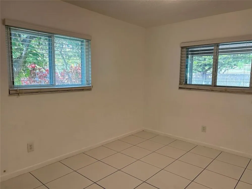 845 NW 10TH AVENUE Dania Beach, FL 33004
