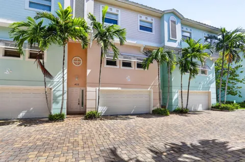 433 NE 1ST STREET