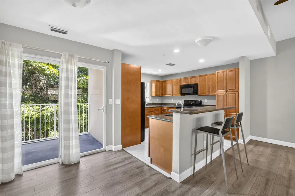 433 NE 1ST STREET Pompano Beach, FL 33060