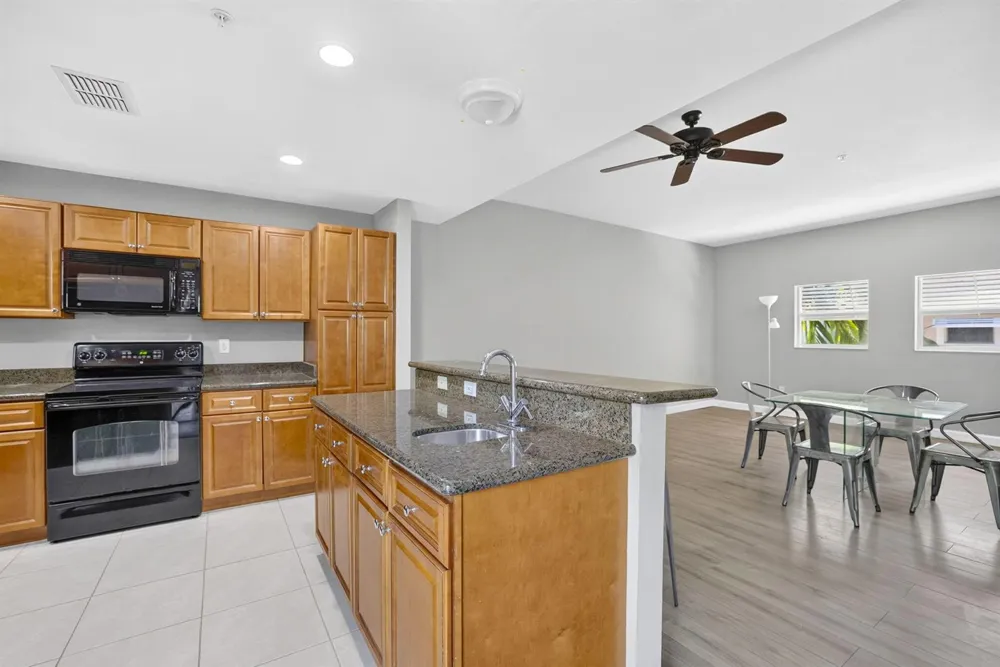 433 NE 1ST STREET Pompano Beach, FL 33060