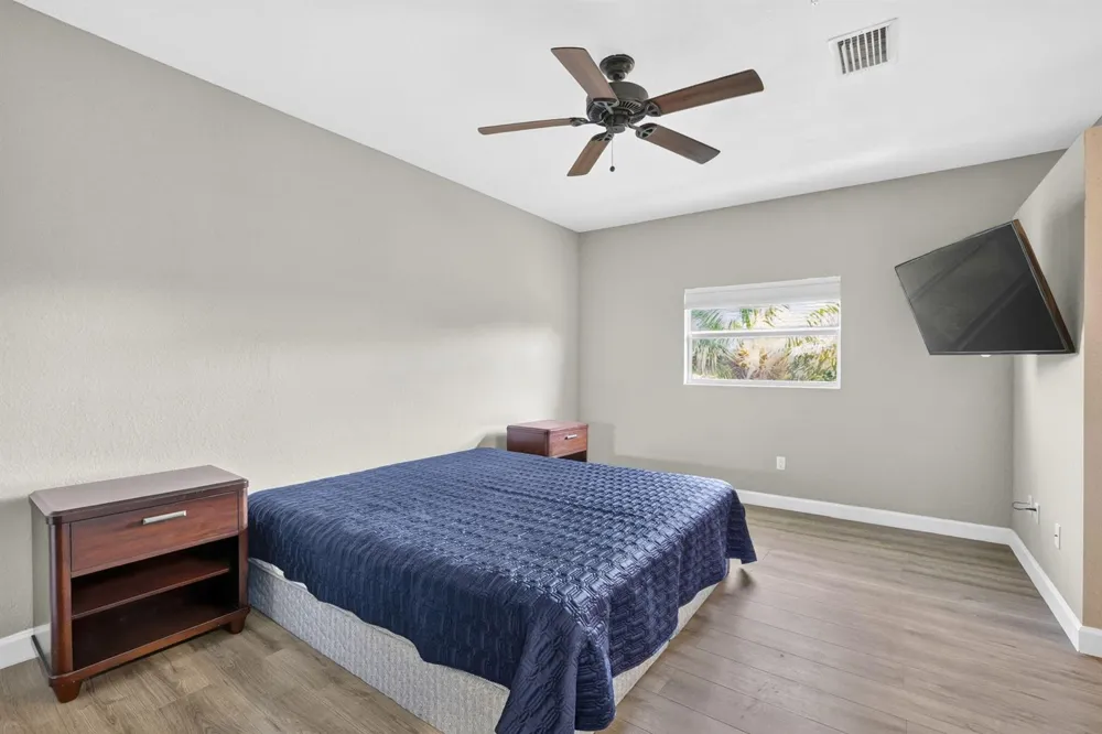 433 NE 1ST STREET Pompano Beach, FL 33060