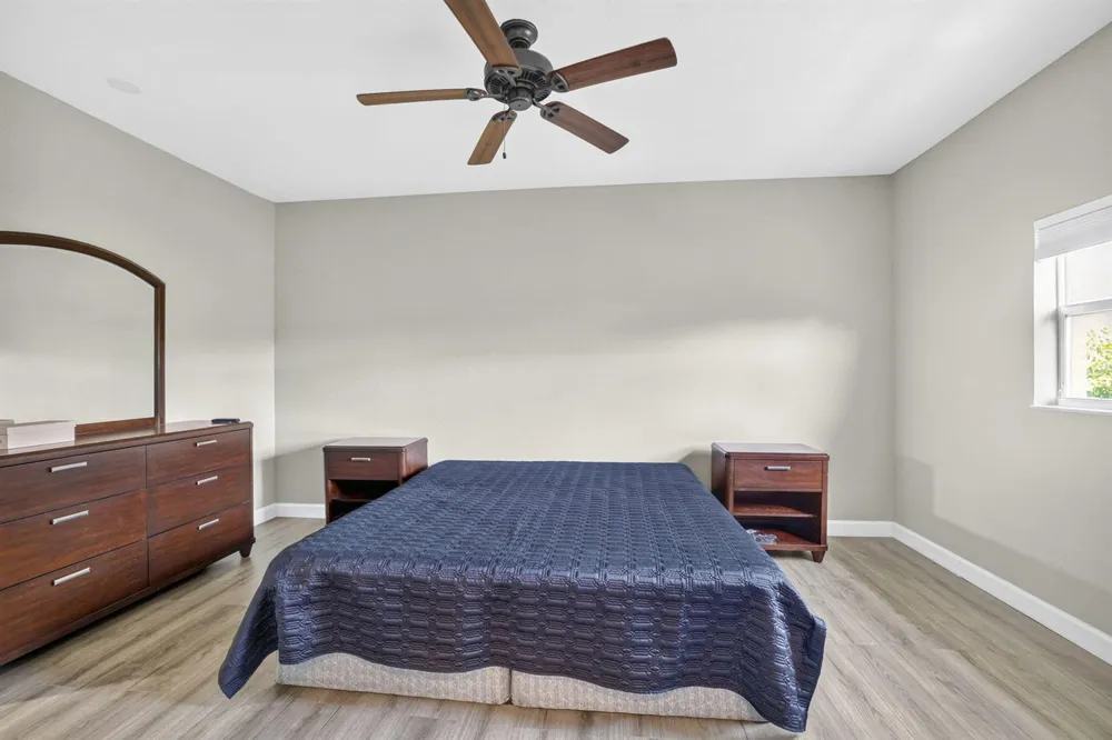 433 NE 1ST STREET Pompano Beach, FL 33060