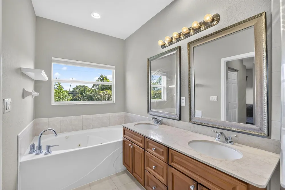 433 NE 1ST STREET Pompano Beach, FL 33060